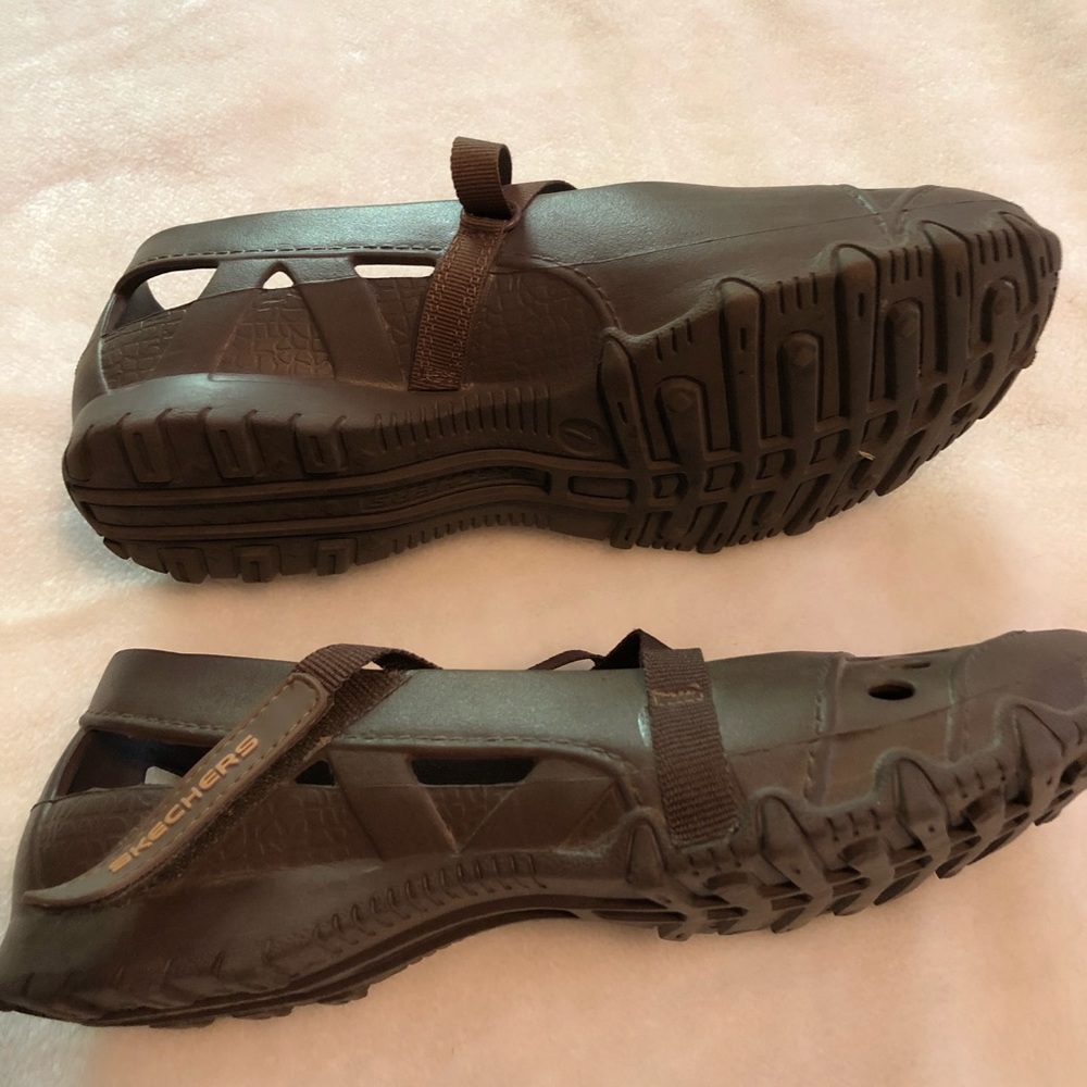 Gold/brown rubber Skechers - Picture 4 of 8